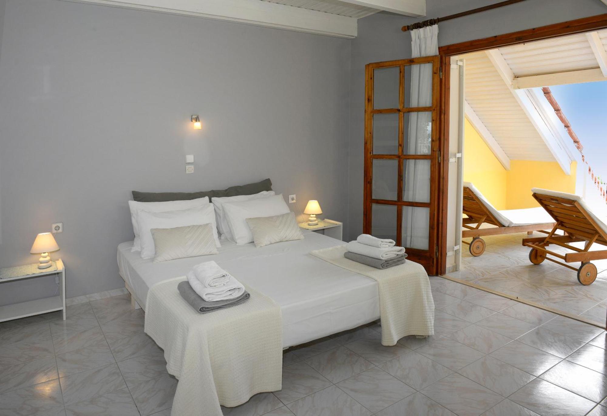 Albouro Seafront Apartments Кателіос Екстер'єр фото