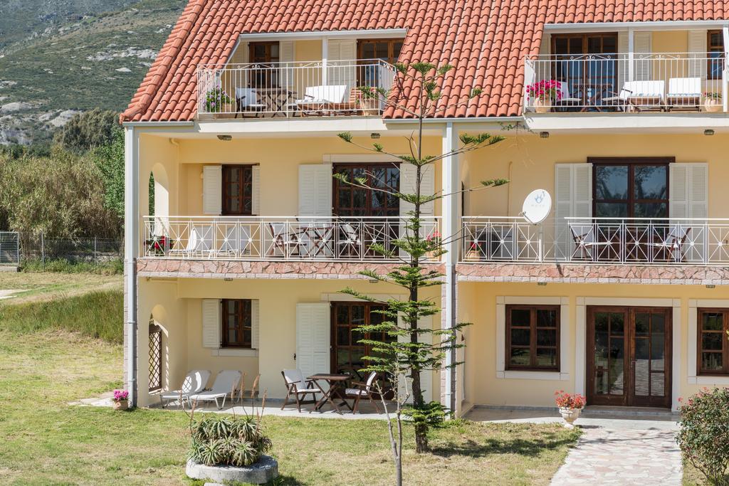 Albouro Seafront Apartments Кателіос Екстер'єр фото